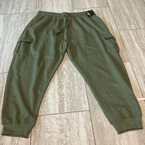Julie &Joy 2X Green long pants